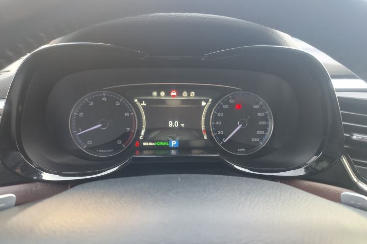 Used GAC Trumpchi GS8 2017 320T Two-Wheel Drive Luxury Smart Connectivity Version (7 Seats)