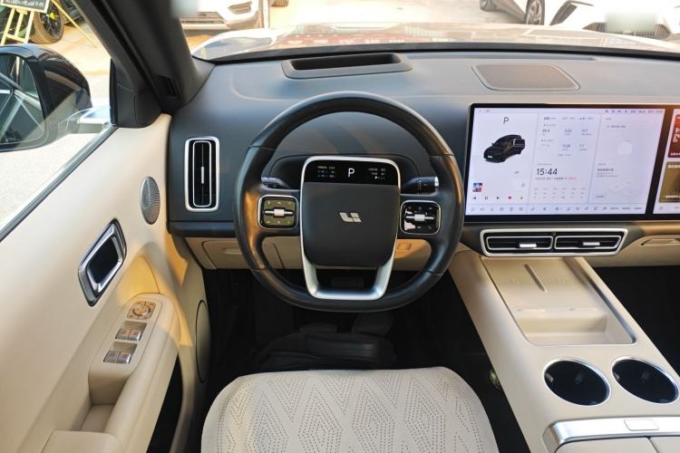 Used Li Auto L8 2023 Pro Model