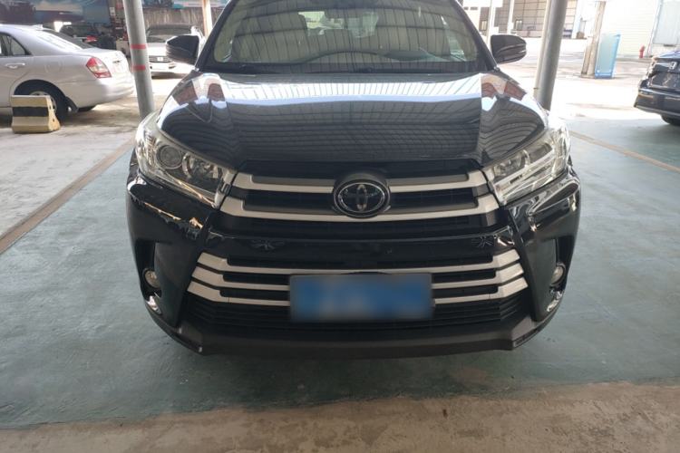 Used Toyota Highlander 2018 2.0T Four-Wheel Drive Luxury Edition 7 Seats China V Emission Standard
