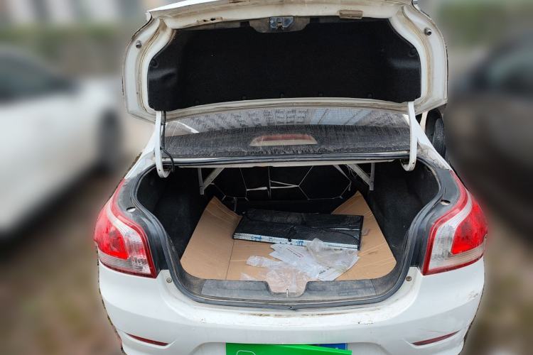 Used Baojun 630 2011 1.5L manual Comfort trim level
