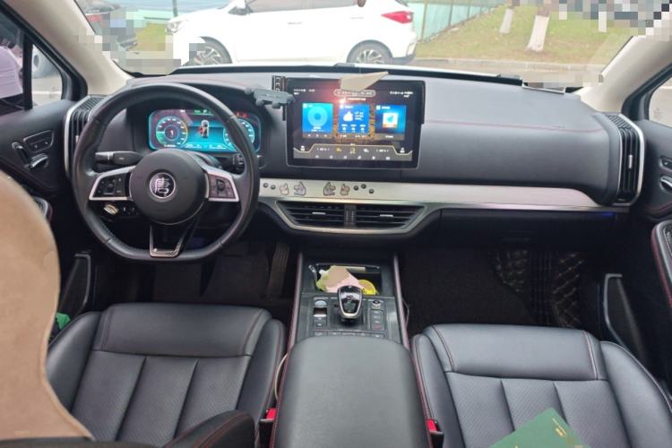 Used BYD Tang New Energy 2018 DM 2.0T All-Wheel Drive Smart Connectivity Luxury Model 7 Seats China V Emission Standard
