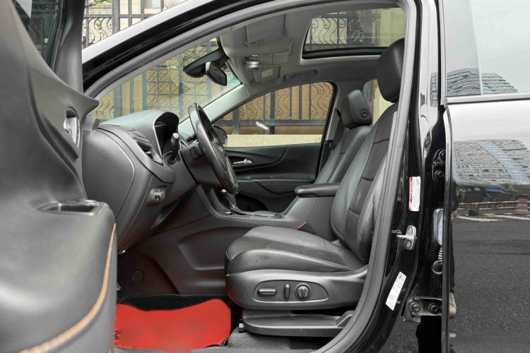 Used Chevrolet Equinox 2018 RS 550T Automatic All-Wheel-Drive Boundary Edition