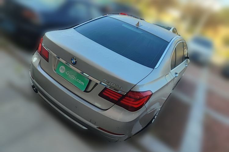 Used BMW 7 Series 2014 730Li Premium Edition Rear Right 45 Deg