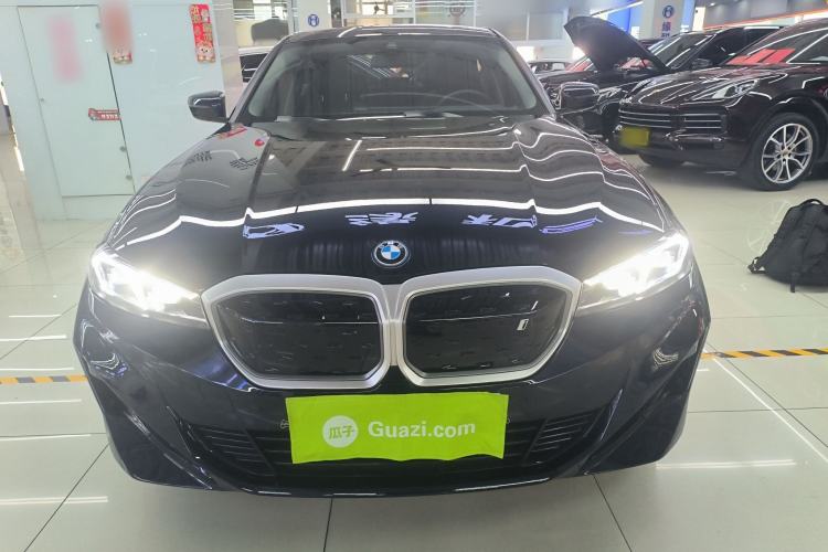 Used BMW i3 2024 eDrive 35 L
