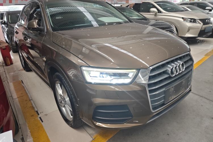 Used Audi Q3 2017 35 TFSI Style Edition Front Right 45 Deg