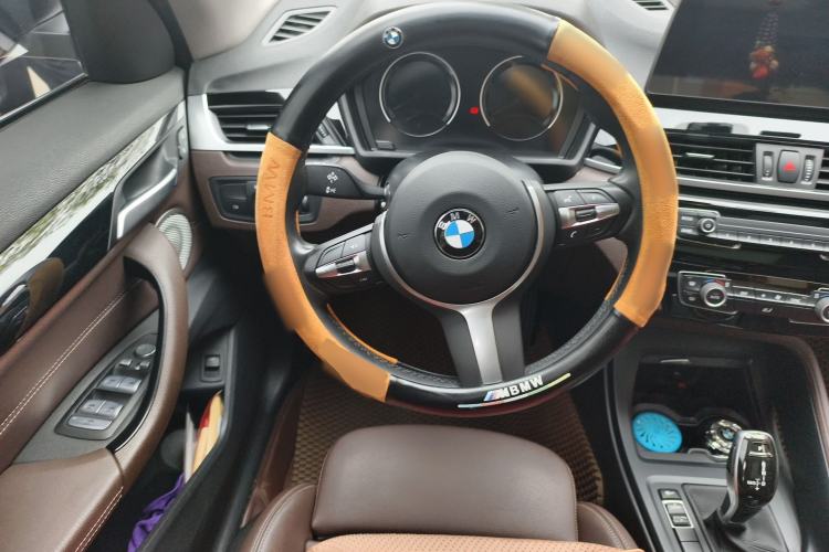 Used BMW X1 2021 Restyled sDrive25Li Leading Edition Steering Wheel