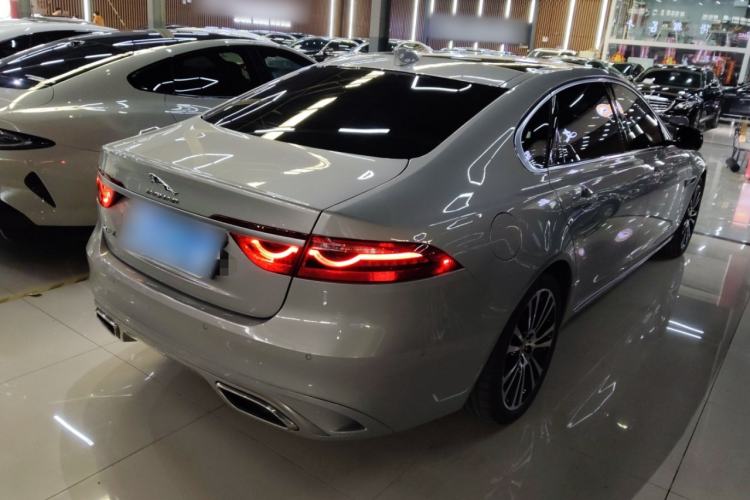 Used Jaguar XFL 2024 2.0T P250 Two-Wheel Drive Prestige Luxury Edition
