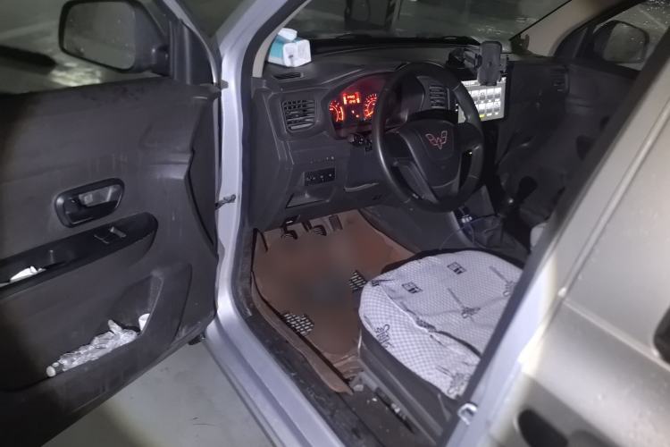 Used Wuling Hongguang V 2022 1.5L Jingqu Version Hydraulic Power Steering LAR
