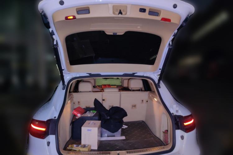 Used Porsche Macan 2016 Macan 2.0T Trunk