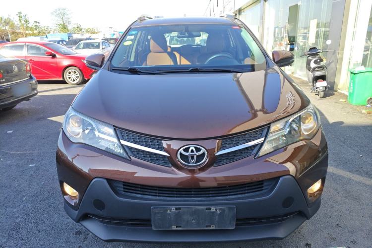 Used Toyota RAV4 2013 2.0L CVT Two-Wheel Drive Urban Edition