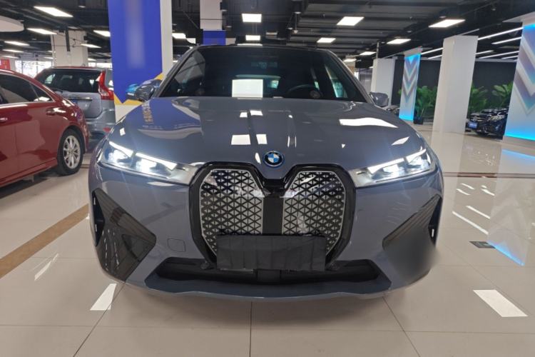 Used BMW iX 2023 xDrive40
