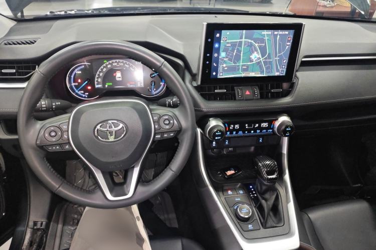 Used Toyota RAV4 2022 Dual-Engine 2.5L E-CVT Four-Wheel Drive Elite Plus Edition
