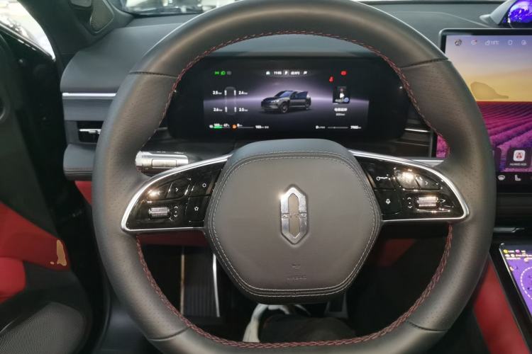 Used Hima AITO M5 2025 Extended-Range Ultra Rear-Wheel-Drive Version
