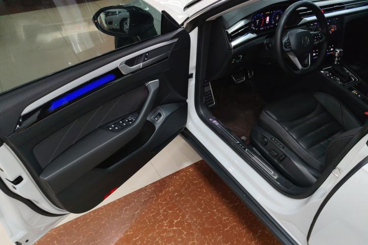 Used Volkswagen FAW-Volkswagen CC 2023 Hunting Vehicle 380TSI Hunter's Heart Edition
