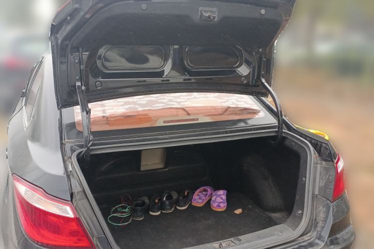 Used Changan Eado 2012 1.6L Manual Luxury Model China IV Standard
