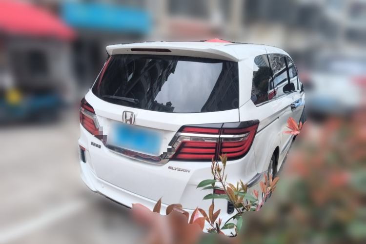 Used Honda Elysion 2016 2.4L Style Edition