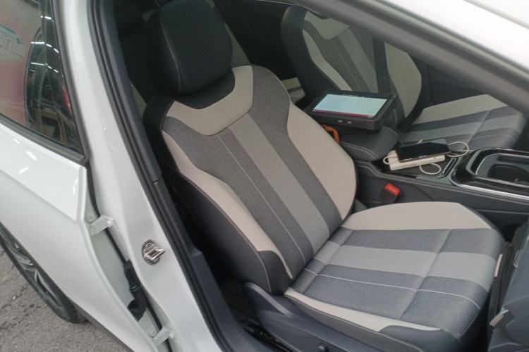 Used Volkswagen ID.4 CROZZ 2021 Long-Range PURE+ Two-Wheel Drive Version