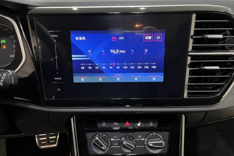 Used Jetta VS5 2021 280TSI Automatic Enjoyment Model Audio And AC Panel