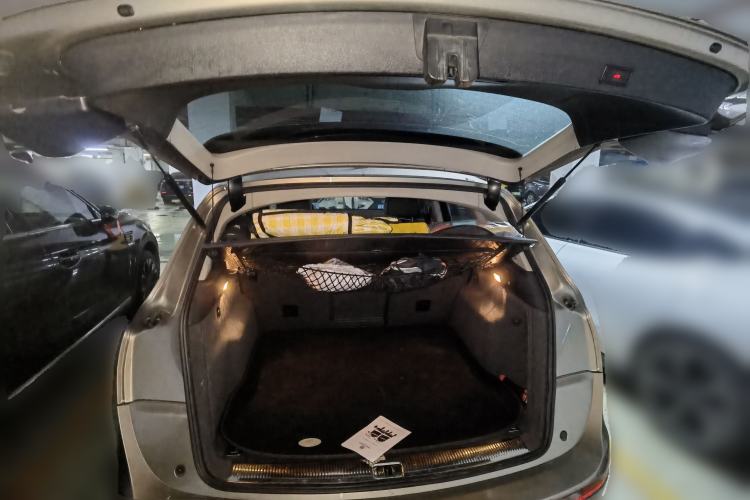 Used Audi Q5 2012 2.0TFSI Comfort Version Trunk