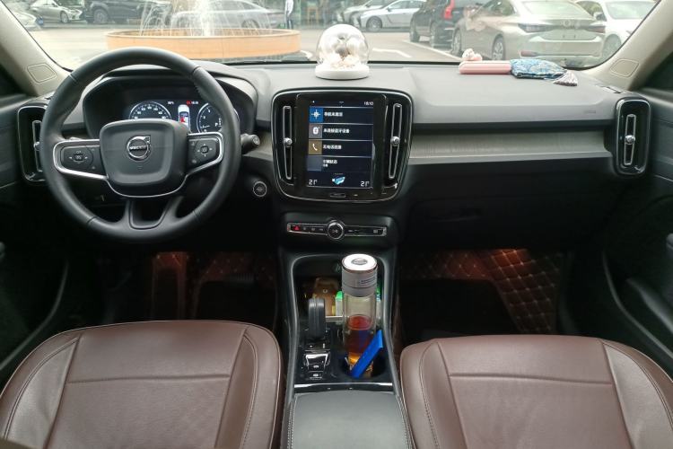 Used Volvo XC40 2020 T3 Zhiyuan Luxury Edition Center Console