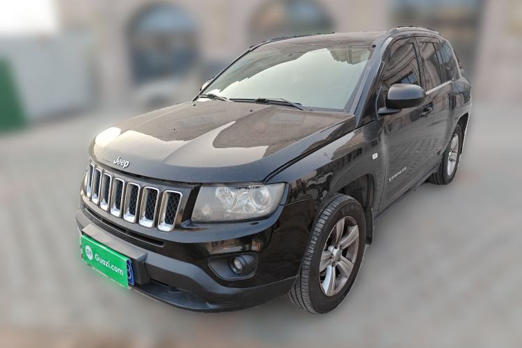 Used Jeep Compass 2013 2.0L two-wheel drive sport version