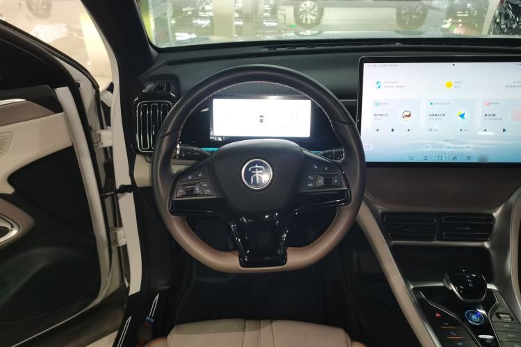 Used BYD Song Pro New Energy 2023 Champion Edition DM-i 110KM Excellence Model Steering Wheel