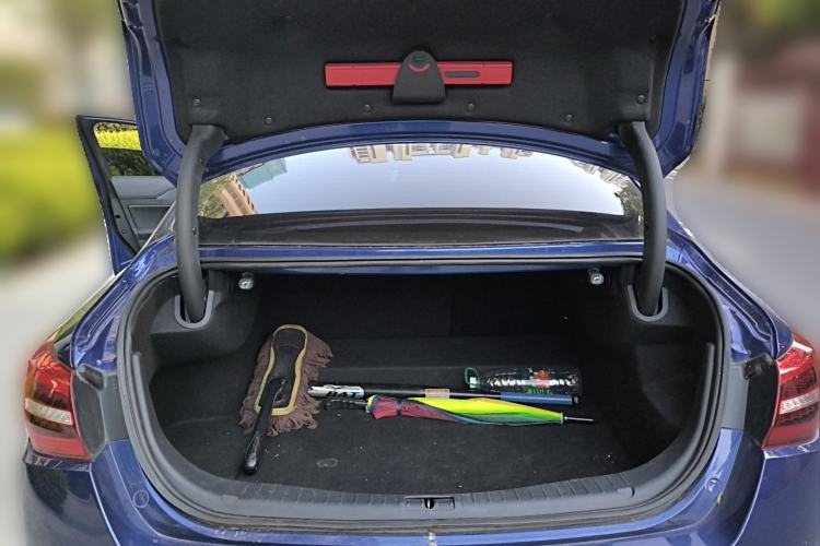 Used Hongqi H5 2020 1.8T Automatic ZhiLian QiYun Edition