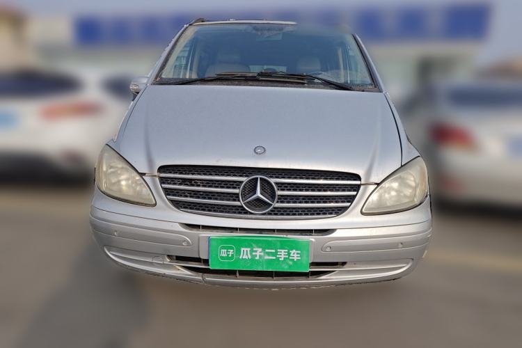 Used Mercedes-Benz Viano 2010 2.5L Luxury Edition