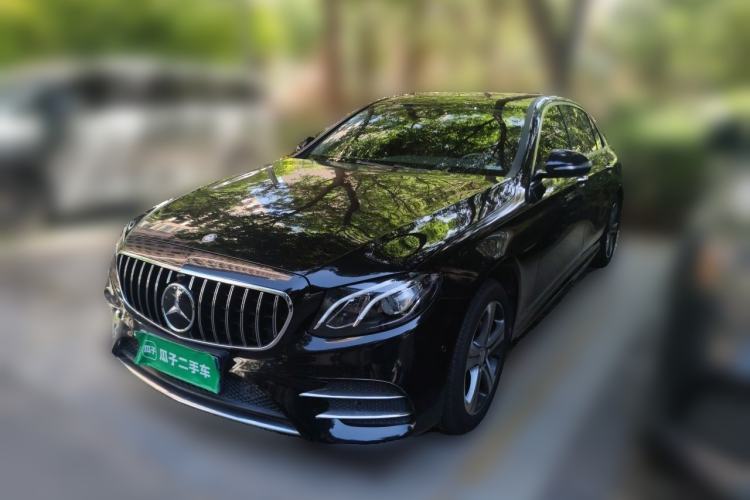 Used Mercedes-Benz E-Class 2016 E 200 L Sport Edition Guazi used car, China used car export, Used car for sale, Used Mercedes-Benz cars, Cheapest cars for sale