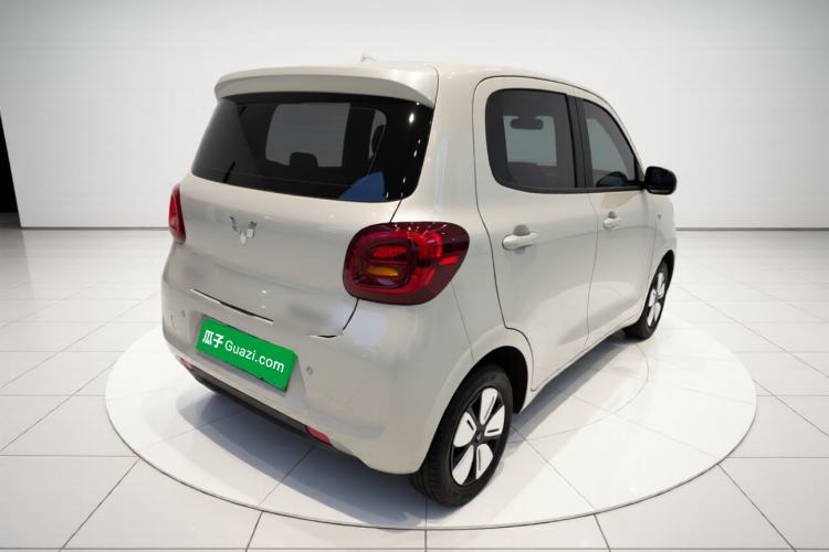 Used Wuling Hongguang MINIEV 2025 Four-Door Version Advanced Edition Exterior 5