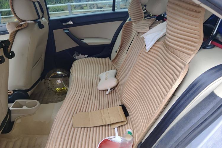 Used Skoda Rapid 2015 1.6L Automatic Smart Selection Model