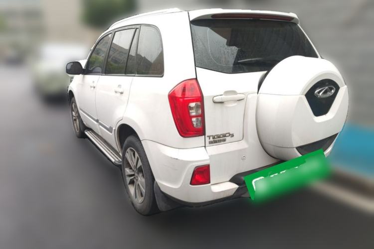 Used Chery Tiggo 3 2015 1.6L CVT ZhiShang Sport Edition