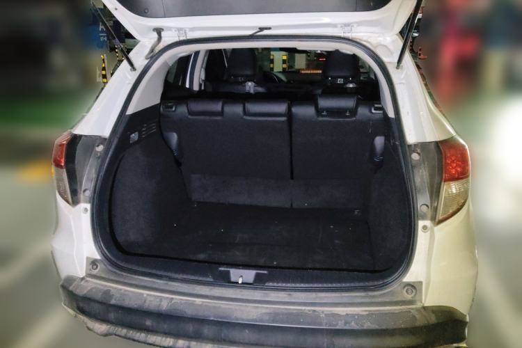 Used Honda Vezel 2020 1.5L CVT Pioneer Edition
