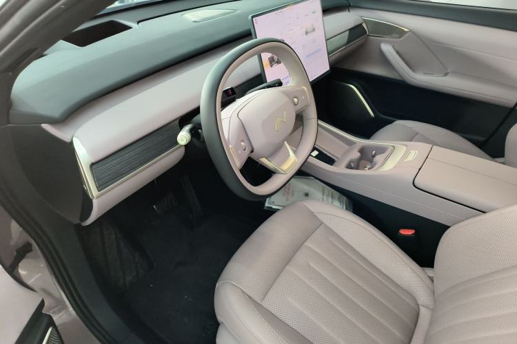 Used ONVO L60 2024 60 kWh Rear-Drive Version Driver Seat