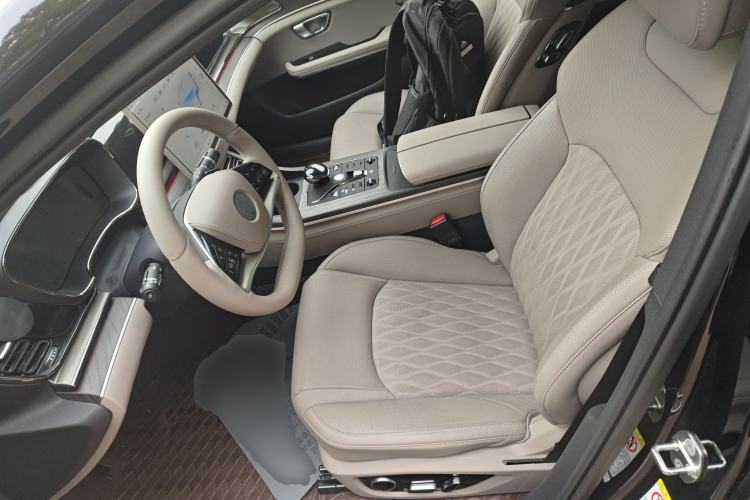 Used BYD Han 2025 EV Intelligent Driving Edition 701KM LiDAR Flagship Model
