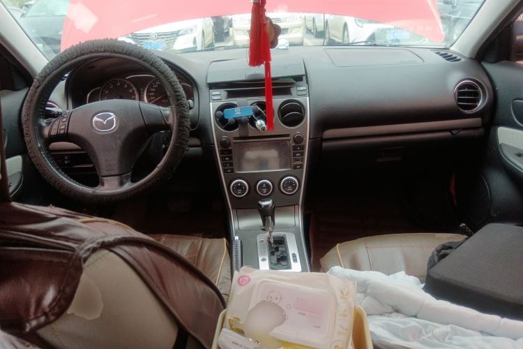 Used Mazda 6 2013 2.0L Automatic Fashion Edition Center Console