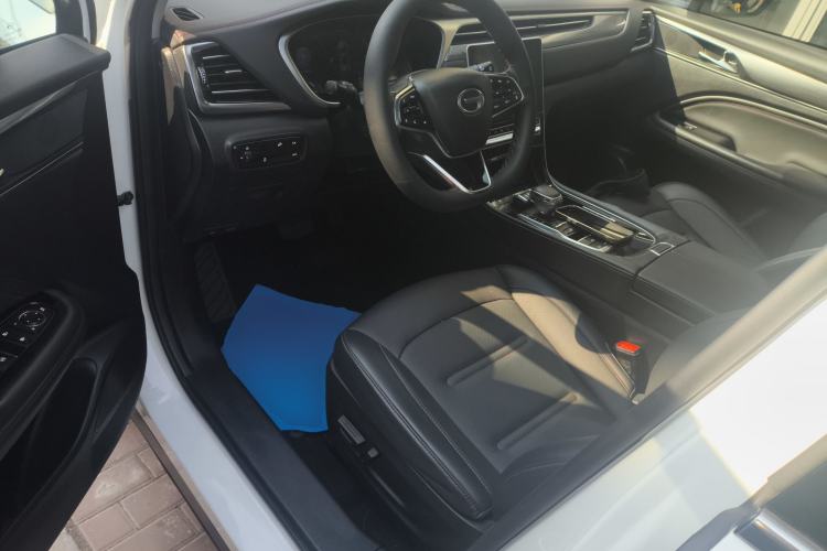 Used GAC Trumpchi GS4 PLUS 2021 270T Automatic Star Edition Driver Seat