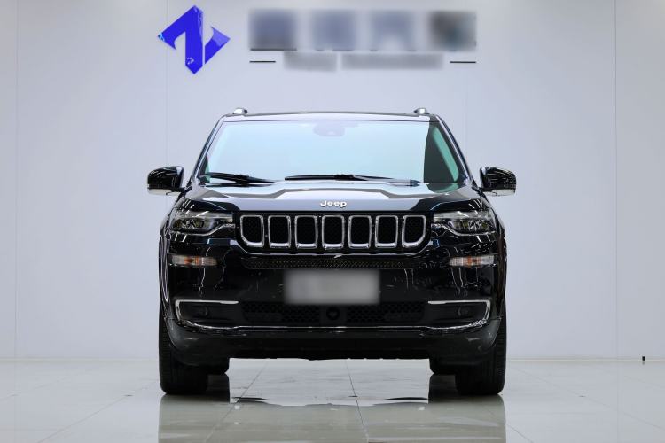 Used Jeep Grand Commander 2018 2.0T Four-Wheel Drive Smart Enjoyment Version China V Emission Standard
