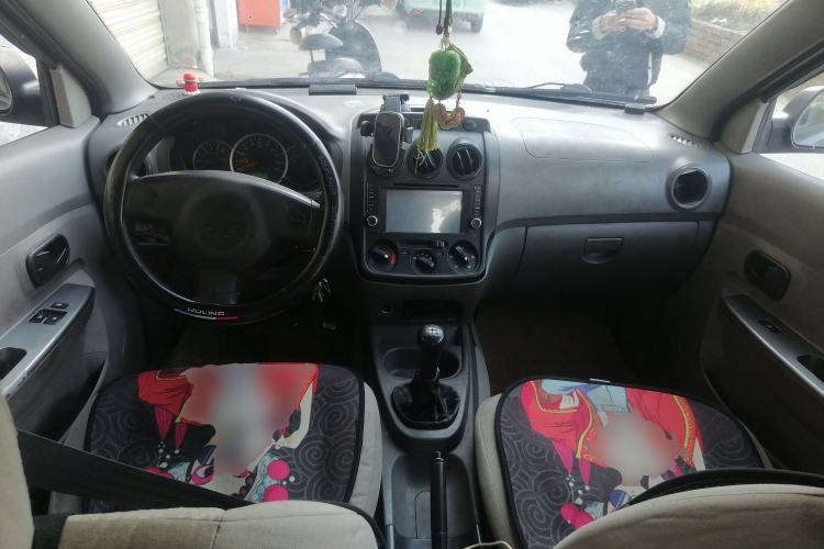 Used Wuling Hongguang 2014 1.2L S Comfort Model China IV