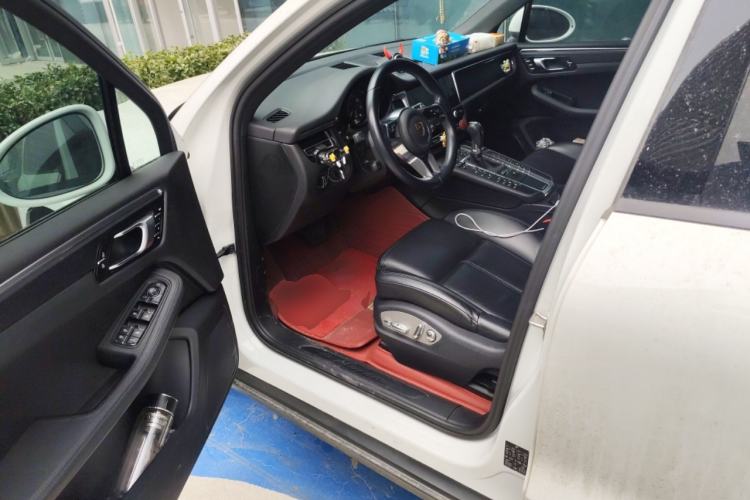 Used Porsche Macan 2021 Macan 2.0T
