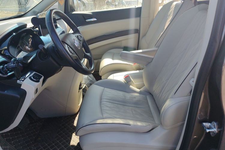 Used Buick GL8 2023 Land Executive Class Smart Enjoyment Model