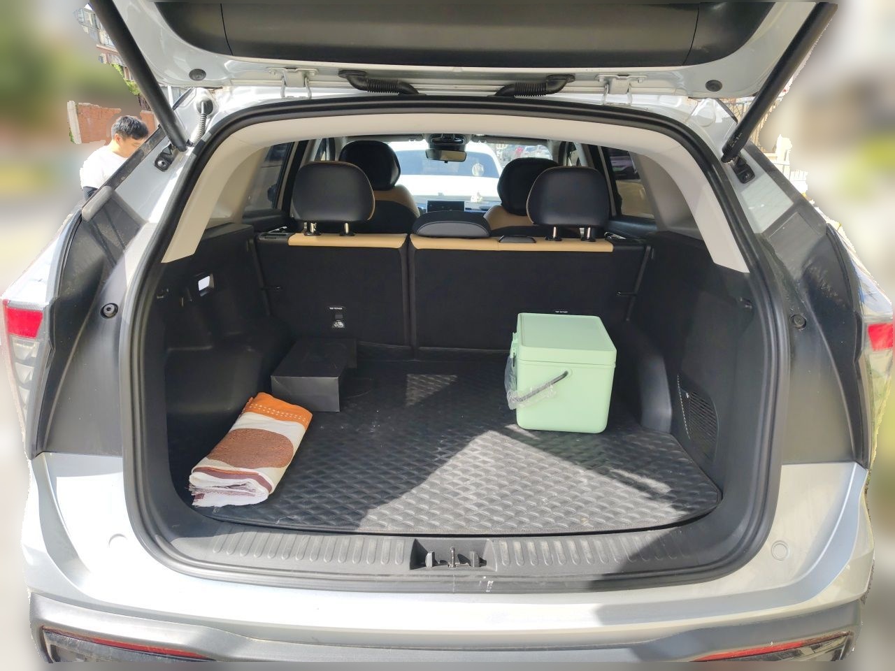 Geely Auto FX11 2023 2.0TD DCT Flagship Version — снимка 19