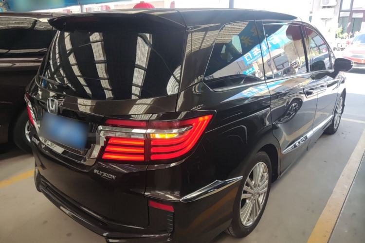 Used Honda Elysion 2016 2.4L Comfort Edition Rear Right 45 Deg