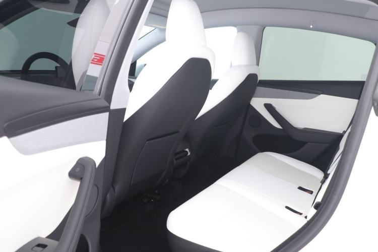 Used Tesla Model Y 2025 Rear-Wheel Drive First Edition