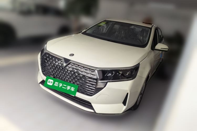 Used Venucia D60 2023 PLUS 1.6L XE CVT Trendy Edition