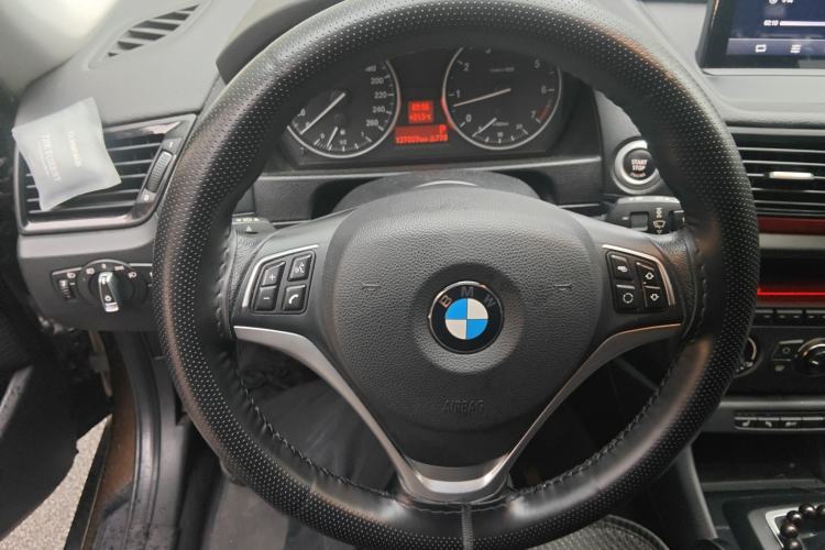 Used BMW X1 2015 sDrive18i Fashion Upgrade Edition