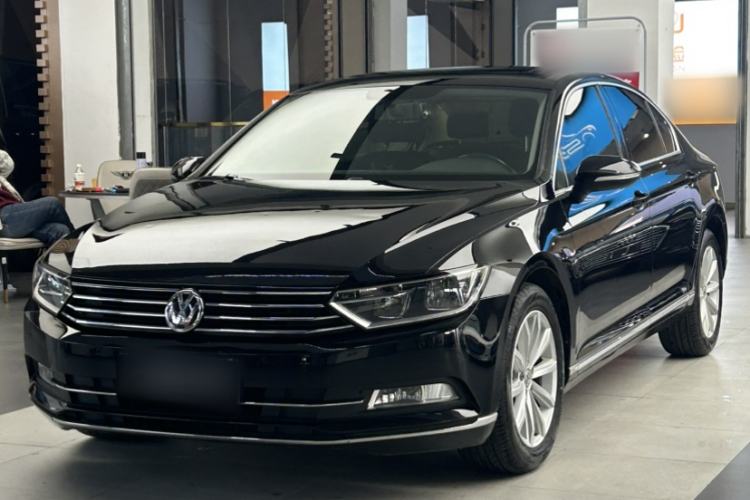 Used Volkswagen Magotan 2017 330TSI DSG Leading Model