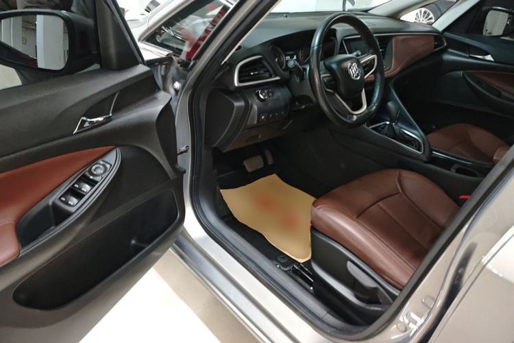 Used Buick GL6 2018 18T 6-Seater Prestige Model