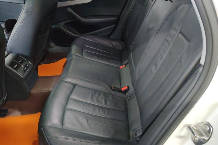 Used Audi A4L 2018 30th Anniversary Edition 40 TFSI Fashion Model