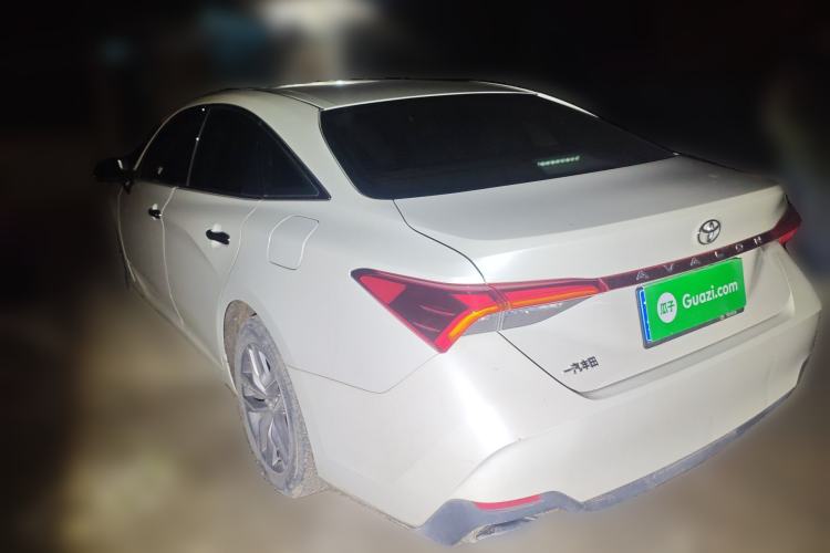 Used Toyota Avalon 2019 2.0L Luxury Edition China VI Standard
